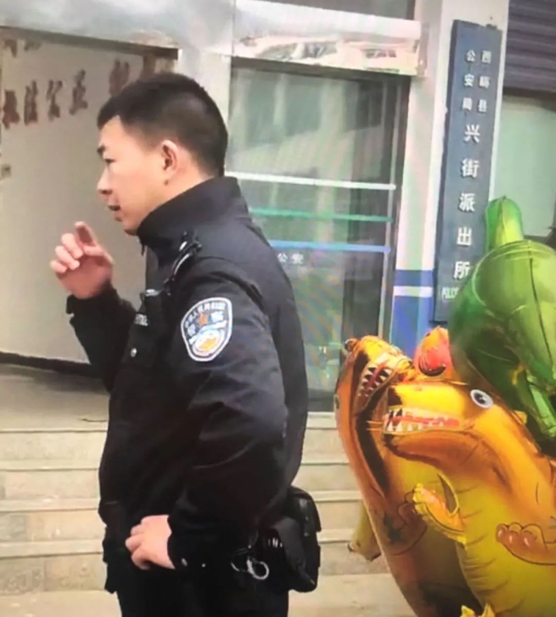 民警靈機(jī)一動(dòng)轉(zhuǎn)賬0.01元！成了！