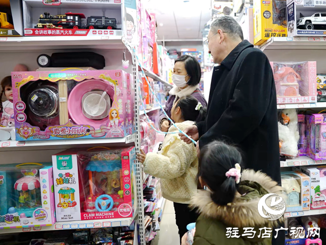 春節(jié)臨近 玩具市場銷售火爆