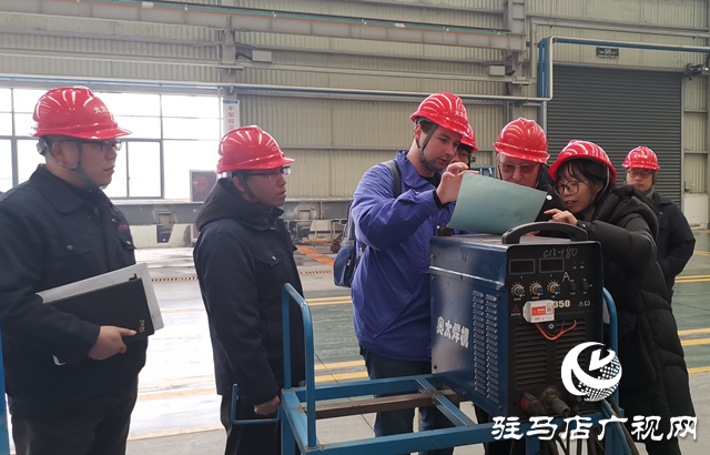 駐馬店大力天駿:創(chuàng)新引領(lǐng) 爭(zhēng)當(dāng)專用汽車制造龍頭