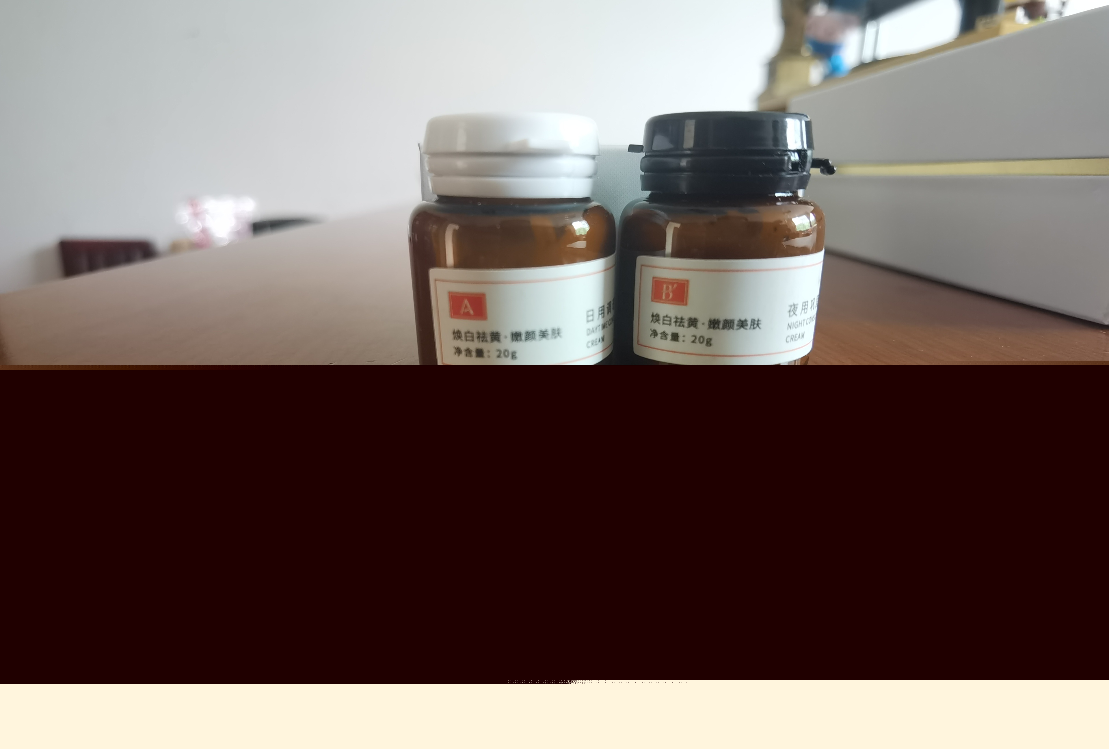 汞含量超標(biāo)4.3萬倍 化妝品“小樣”如何藏貓膩？