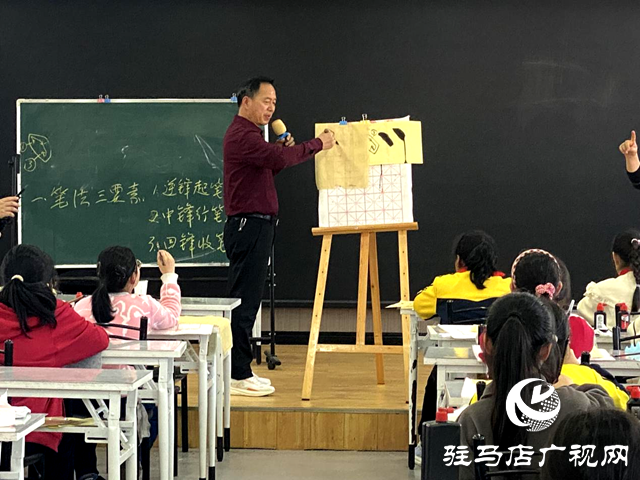 上蔡縣文化館志愿者開展義務(wù)助教進(jìn)校園活動(dòng)