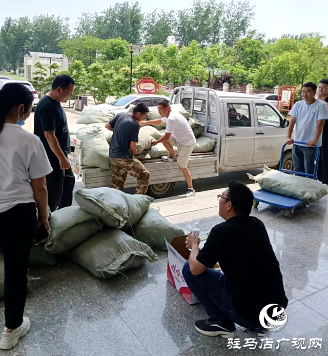 新蔡縣韓集鎮(zhèn)有序發(fā)放良種，助力農(nóng)戶增收