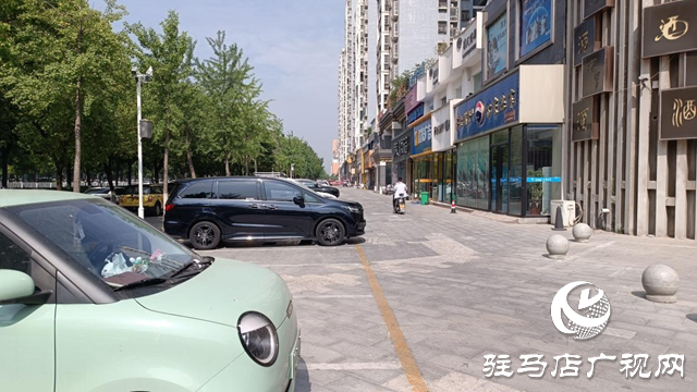 臨街公共區(qū)域建停車場 小區(qū)業(yè)主利益誰保障？