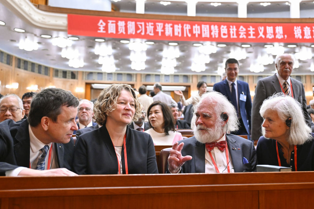 全國科技大會、國家科學(xué)技術(shù)獎勵大會、兩院院士大會在京召開