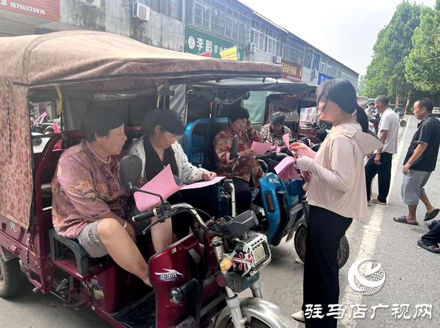 平輿縣李屯鎮(zhèn):精準招工助力“三園”發(fā)展