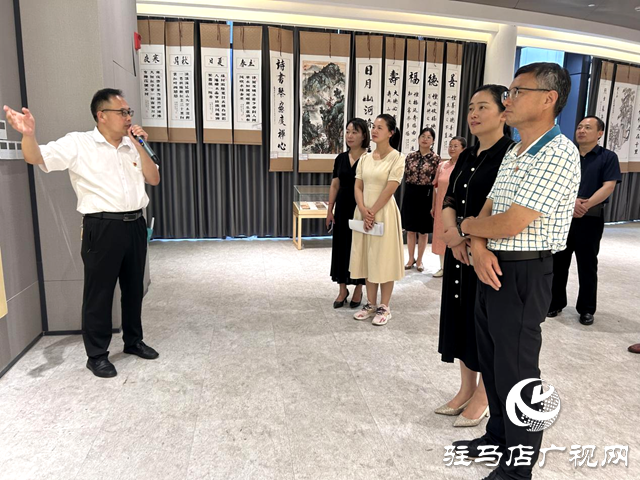 平輿縣政協(xié)委員到平輿縣新時代文明實踐中心調(diào)研指導工作