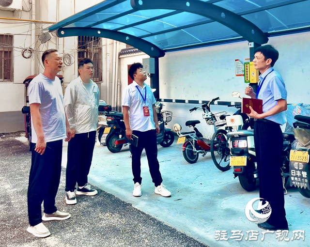 正陽縣人大代表閔擁剛：堅(jiān)守基層一線 真誠(chéng)為民服務(wù)