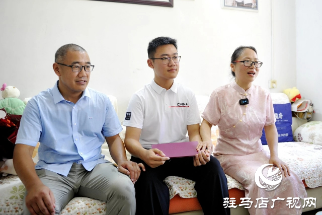新蔡縣楊海波 清華大學(xué)錄取通知書已送達(dá)！