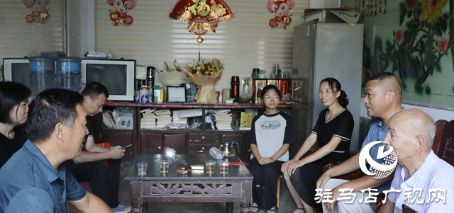 泌陽(yáng)縣：愛心企業(yè)捐贈(zèng)獎(jiǎng)學(xué)金 助力學(xué)子圓夢(mèng)北大