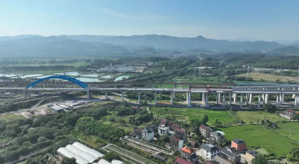 兩條設(shè)計時速350公里高鐵建設(shè)，有新進展！