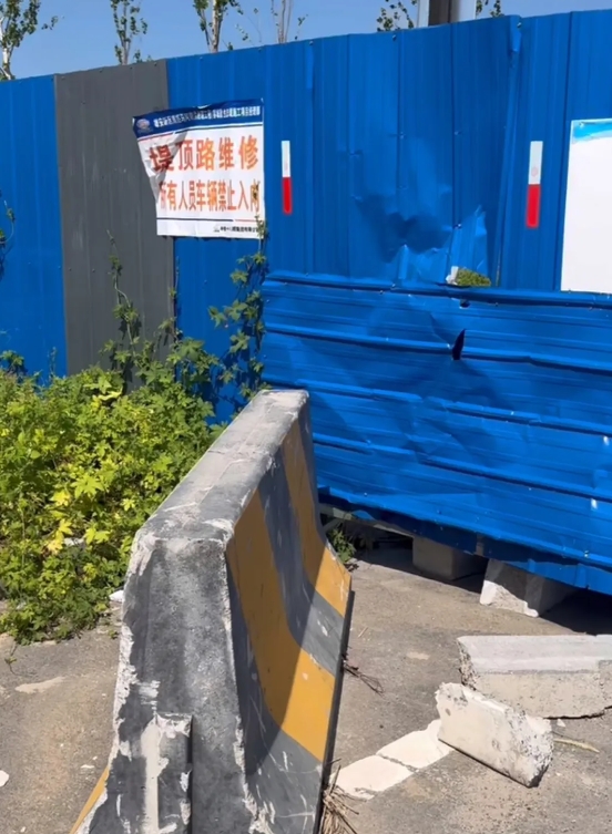 河北男孩騎行摔倒被車碾壓身亡，律師：司機(jī)或?qū)⒊袚?dān)主責(zé)