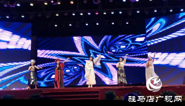 超燃現(xiàn)場(chǎng)！皇家驛站網(wǎng)紅主播音樂節(jié)讓游客暢享“饕餮盛宴”