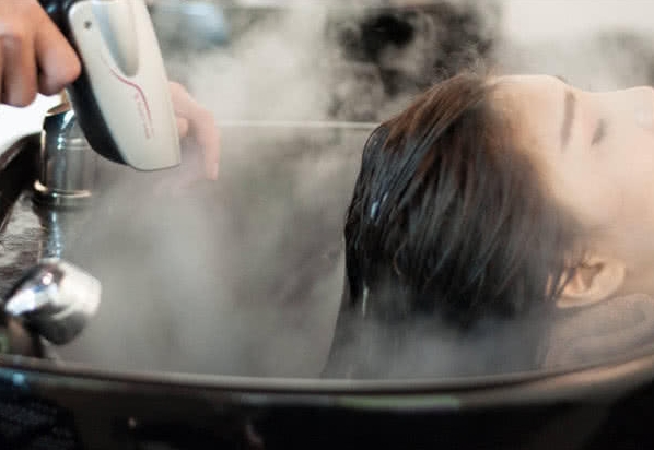 洗頭時(shí)5個(gè)習(xí)慣，頭發(fā)會(huì)越來(lái)越少！你有中招嗎
