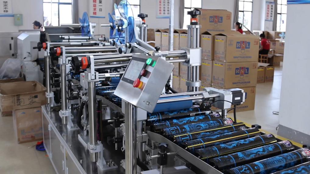 “月薪兩萬塊打不起羽毛球”？——羽毛球集體漲價的背后