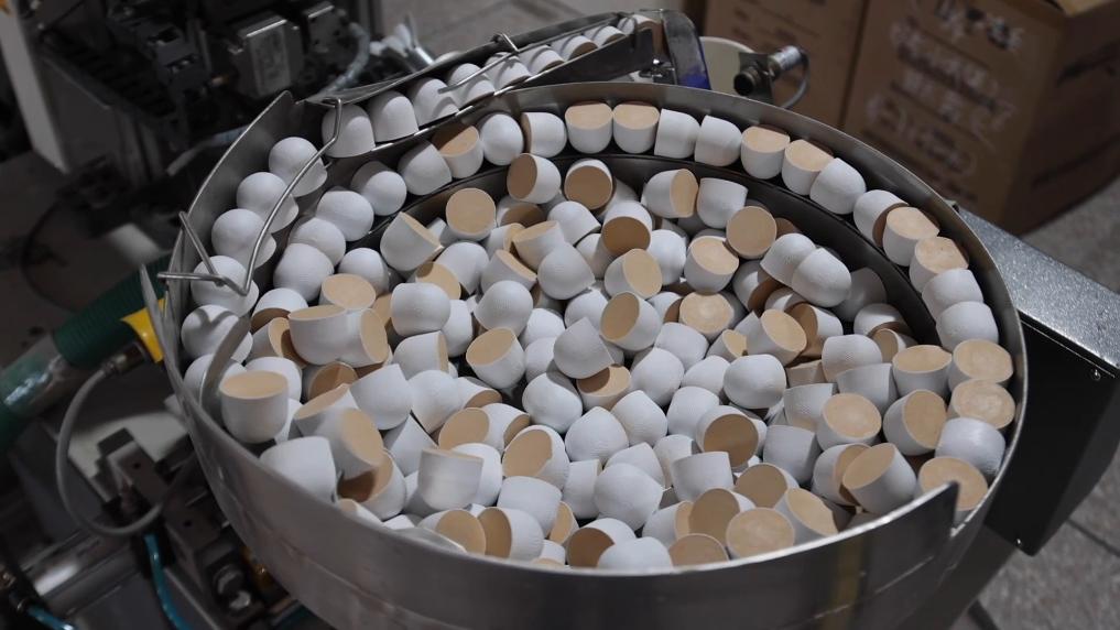 “月薪兩萬塊打不起羽毛球”？——羽毛球集體漲價的背后