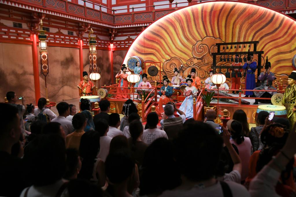 新場景、新玩法釋放暑期消費(fèi)市場新活力