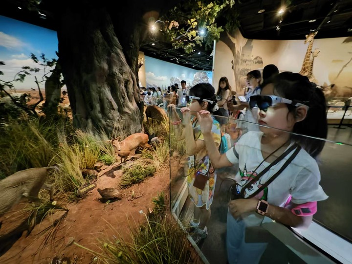 新場景、新玩法釋放暑期消費(fèi)市場新活力