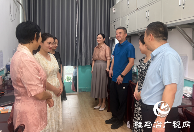 驛城區(qū)雪松街道：開展慰問活動 致敬教師節(jié)
