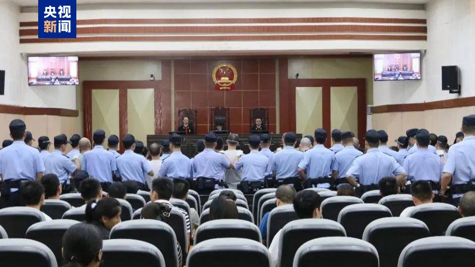 1條線索抓24個(gè)毒販!警方繳獲毒品過程曝光→