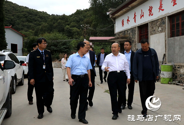 泌陽縣委副書記、縣長(zhǎng)朱東升開展節(jié)前安全生產(chǎn)工作檢查