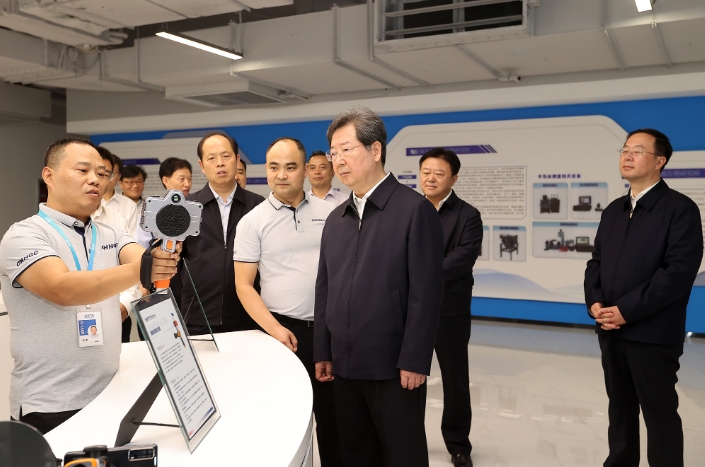 樓陽生到省科學(xué)院、中原科技城調(diào)研