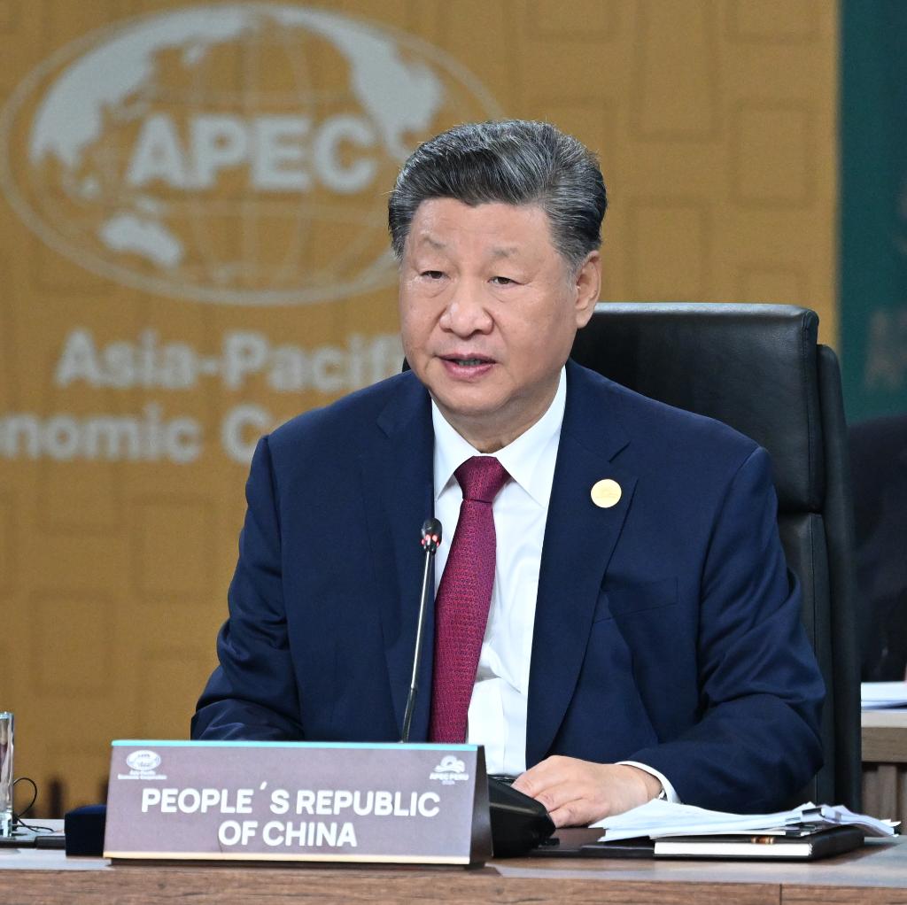 高清大圖丨行程滿滿！習(xí)近平主席出席APEC會議