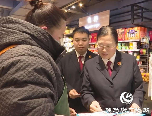 王瑜：平凡中書寫閃光  “數(shù)?！崩镅堇[精彩