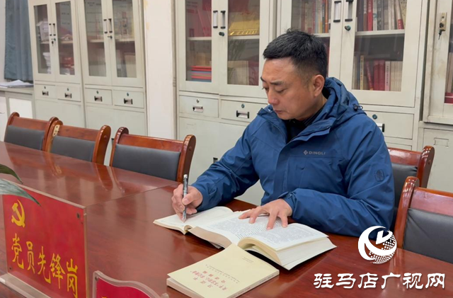 李雪文:用“勞模精神”浸潤思政教育