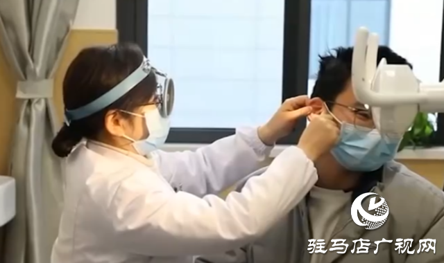 警惕！耳機(jī)正在悄悄偷走你的聽力 全國愛耳日專家發(fā)出健康提醒