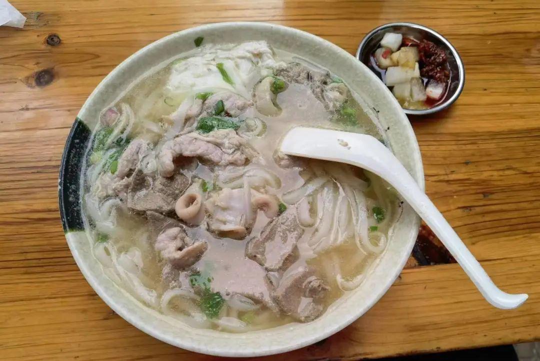 春意漸濃，這條高鐵沿線的寶藏城市“藏不住”了！