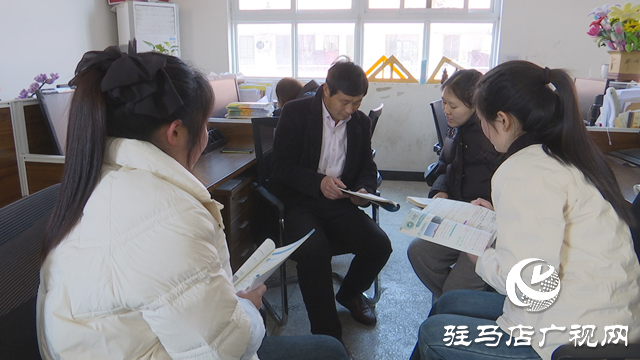 40載堅(jiān)守 他用生命照亮三尺講臺