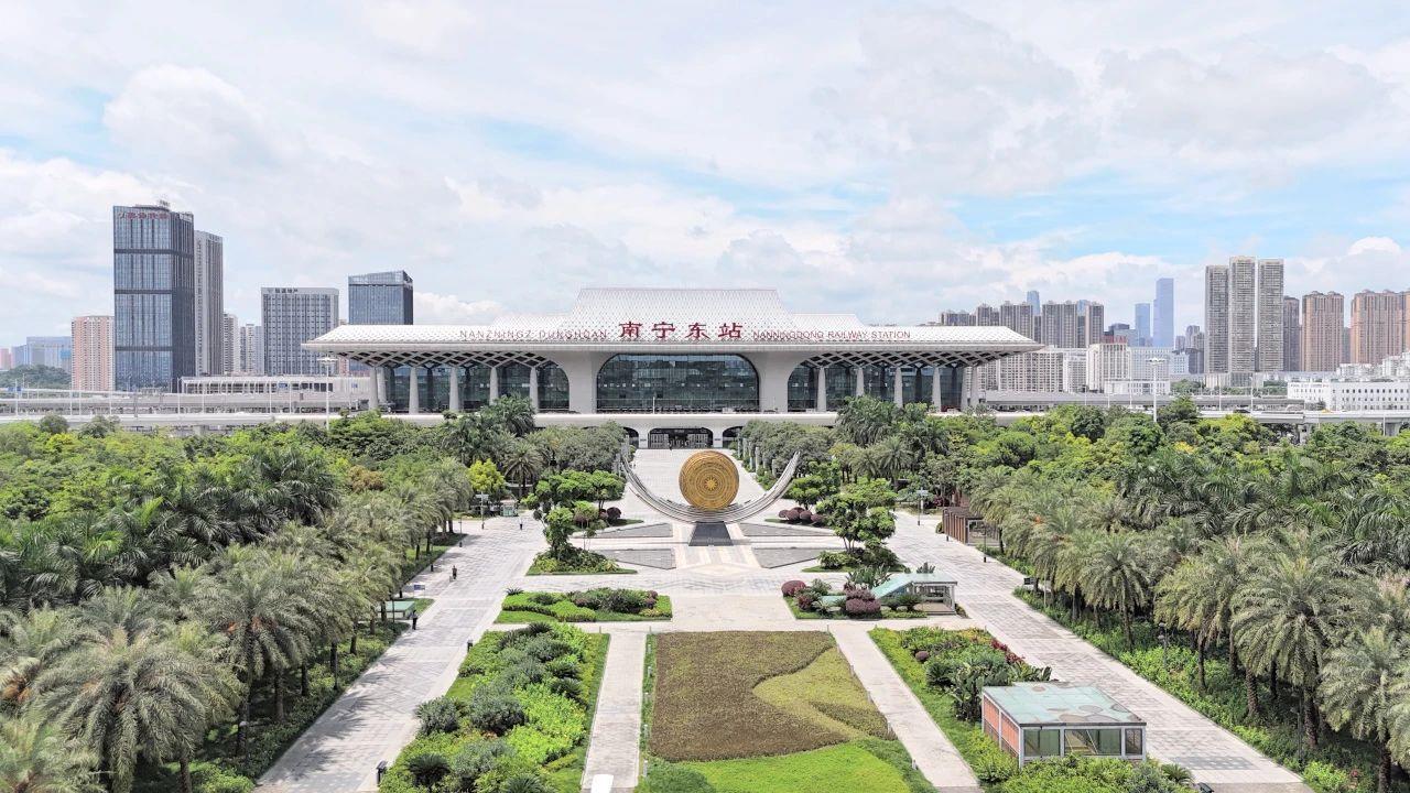 春意漸濃，這條高鐵沿線的寶藏城市“藏不住”了！