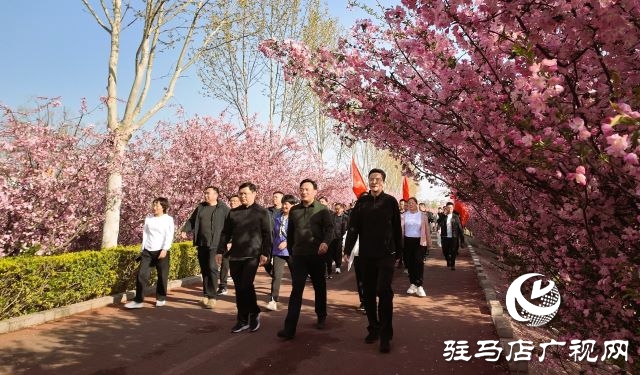 西平縣舉辦2025年“移風(fēng)易俗樹新風(fēng) 全民健身享健康”萬步有約全民健身健步走活動(dòng)