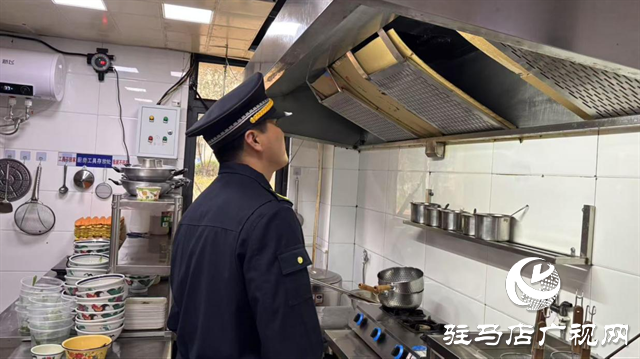 示范區(qū)城管局：讓“煙火氣”更“凈”一步