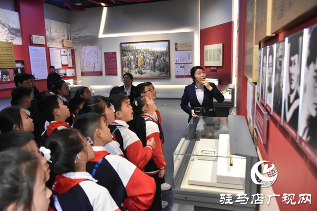  追尋紅色足跡  爭做時(shí)代新人—駐馬店市第二十七小學(xué)開展2025年清明祭英烈主題教育實(shí)踐活動