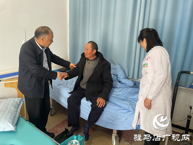 中國殘聯(lián)副主席張銀良深入開發(fā)區(qū)、遂平縣看望殘疾人