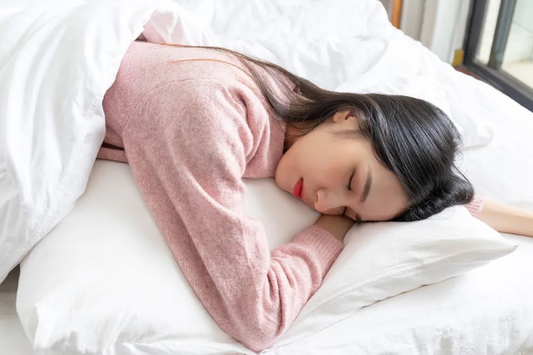 22點(diǎn)和23點(diǎn)睡覺，差距到底有多大？