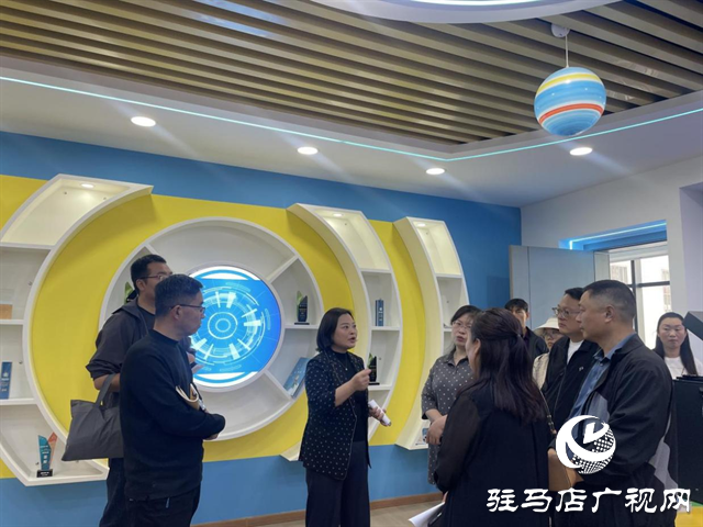  驛城區(qū)小學(xué)校長培訓(xùn)觀摩活動走進(jìn)駐馬店市第二十五小學(xué)