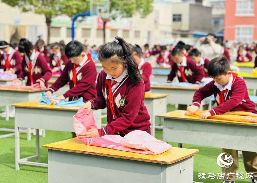 “勞動創(chuàng)造美 小手筑未來”駐馬店市第二十三小學開展勞動技能賽活動