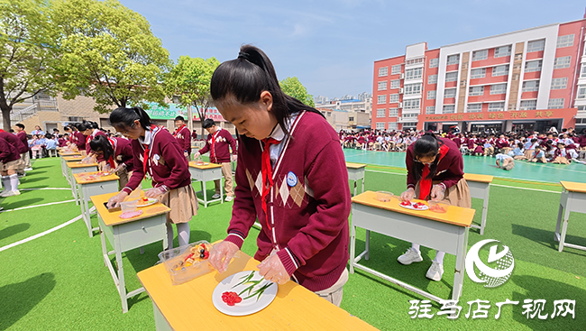 “勞動創(chuàng)造美 小手筑未來”駐馬店市第二十三小學開展勞動技能賽活動