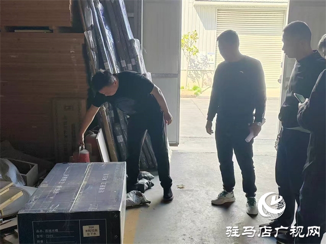 開(kāi)展消防安全檢查 擰緊節(jié)日“安全閥”