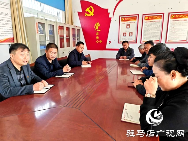 以孝善與活力為筆，繪就鄉(xiāng)村新畫卷 ——專訪平輿縣萬金店鄉(xiāng)土店村支部書記李新立