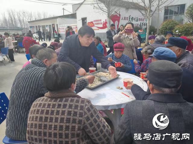 以孝善與活力為筆，繪就鄉(xiāng)村新畫卷 ——專訪平輿縣萬金店鄉(xiāng)土店村支部書記李新立