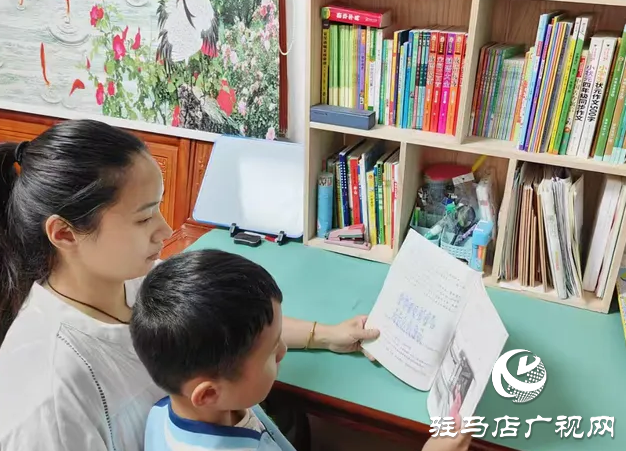  書香浸潤心靈，閱讀點亮人生一一駐馬店市第三小學(xué)世界讀書日活動成果展