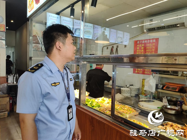  示范區(qū)市場監(jiān)管分局開展入網(wǎng)餐飲店鋪后廚衛(wèi)生檢查專項(xiàng)行動(dòng)