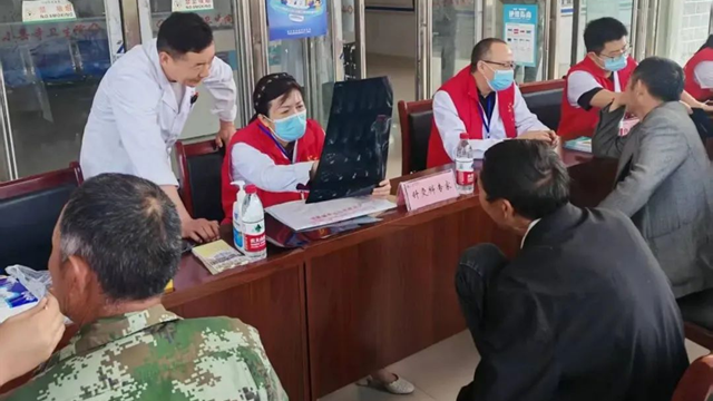  愛心義診暖人心，健康服務(wù)零距離——駐馬店市中醫(yī)院攜手市紅會(huì)于上蔡小岳寺衛(wèi)生院開展送醫(yī)義診活動(dòng)