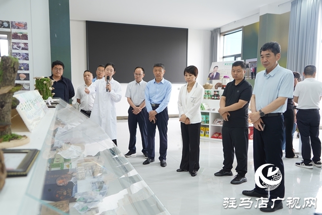 西鄉(xiāng)縣政協(xié)來泌陽(yáng)縣考察食用菌產(chǎn)業(yè)發(fā)展情況