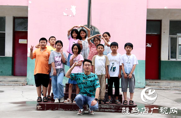 平輿縣萬(wàn)冢鎮(zhèn)湯嶺小學(xué)教師王笑寒：鄉(xiāng)村教育的初心與遠(yuǎn)方 