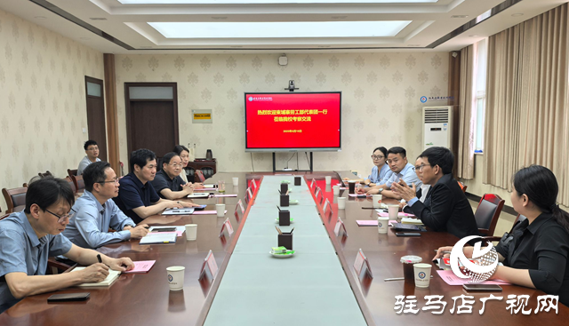 柬埔寨勞工部代表團蒞臨駐馬店職業(yè)技術(shù)學(xué)院考察交流