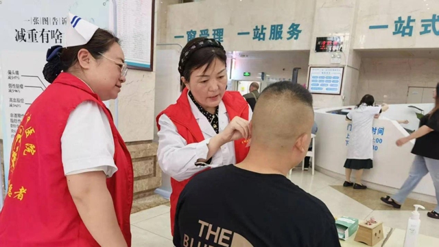  駐馬店市中醫(yī)院開展全民營養(yǎng)周義診活動